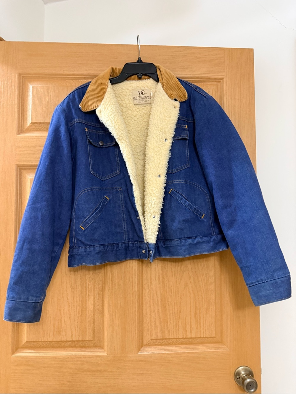 Men's Blue Sherpa-Lined Jacket with Contrast Corduroy Collar